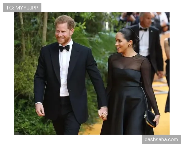 德约和太太小岛度假，账单飘过来的那一刻我差点关了银行App